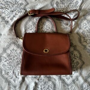 Vintage coach manor top handle bag